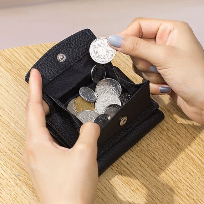 コインケース 本革三つ折りコンパクト小銭入れ